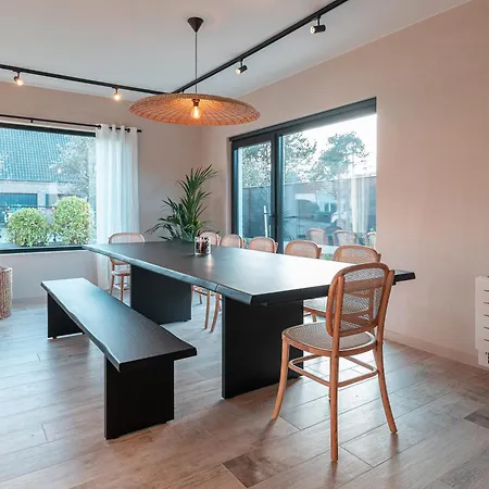 Midi Villa